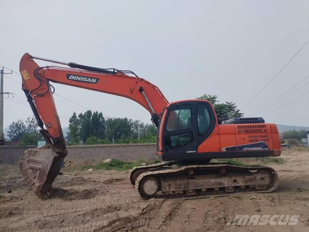 Doosan DX225LC-9C Escavadeiras de esteiras