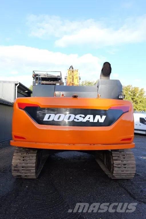 Doosan DX300LC Escavadeiras de esteiras