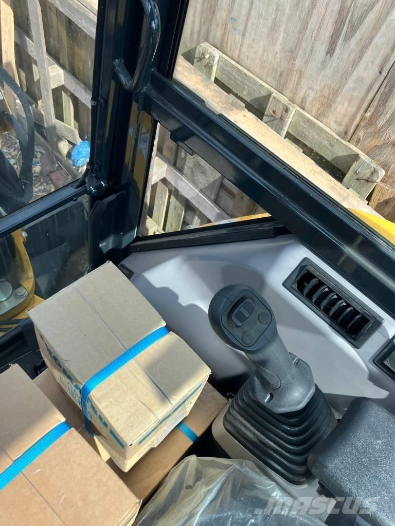 Komatsu PC 26 MR Miniescavadeiras