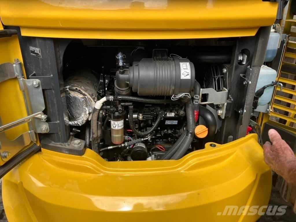 Komatsu PC 26 MR Miniescavadeiras
