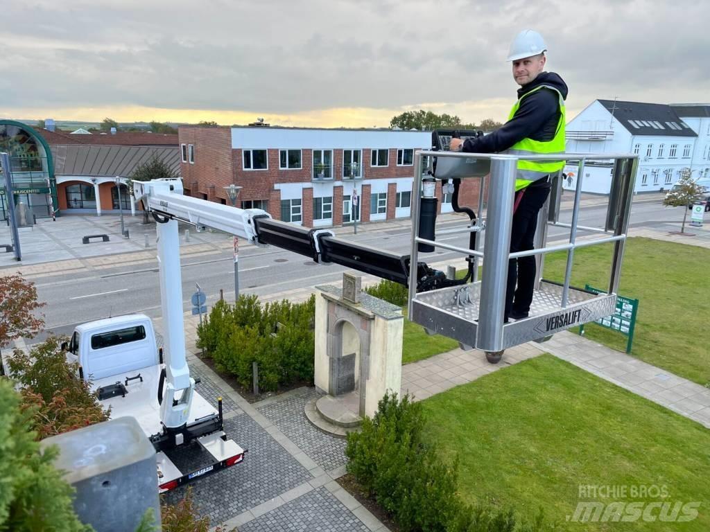 VERSALIFT VTX-240 G3 Plataformas aéreas montadas em camião