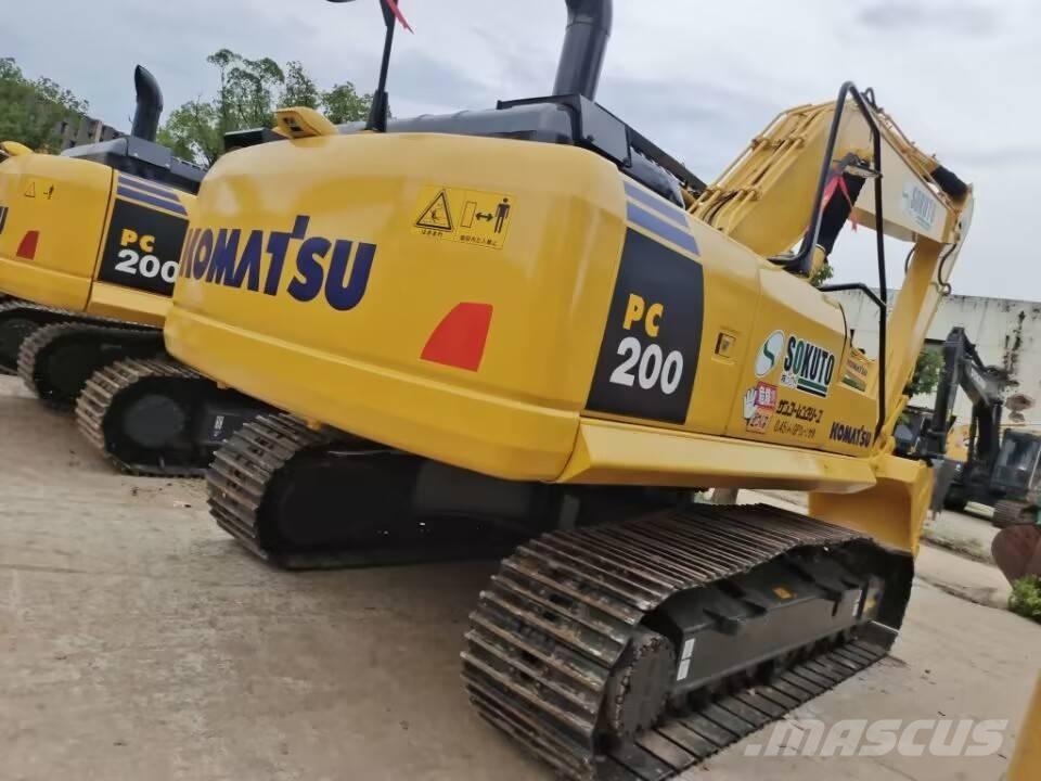 Komatsu PC 200-7 Escavadeiras de esteiras