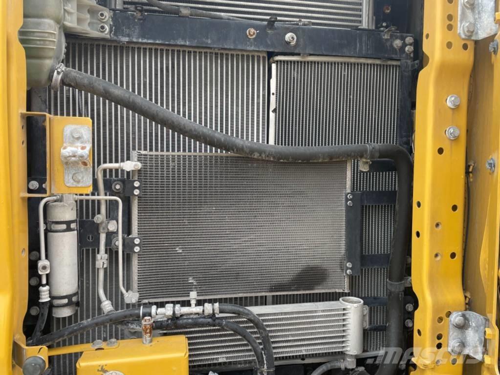 CAT 320 Escavadeiras de esteiras