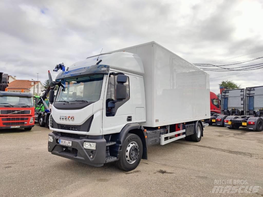 Iveco 180E 28 Caminhões de caixa fechada