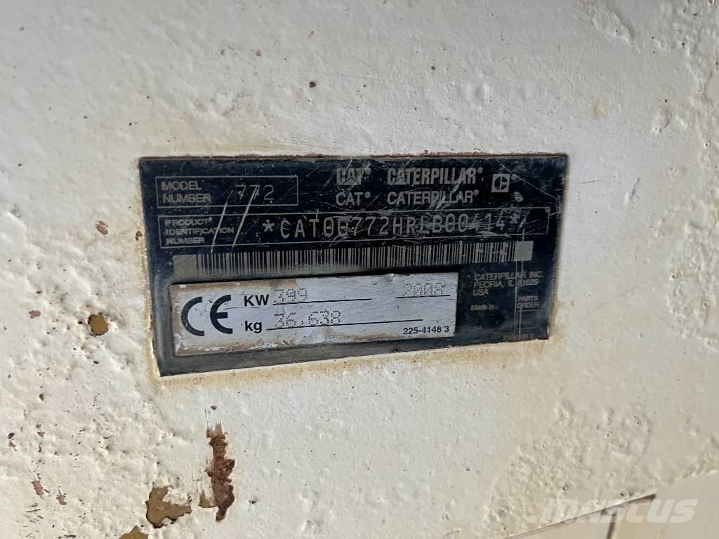 CAT 772 Camiőes basculantes rígidos