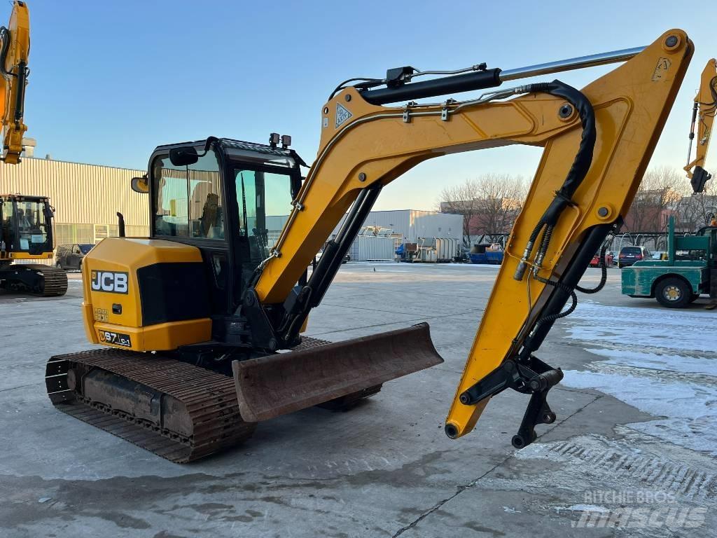 JCB 67 C Miniescavadeiras