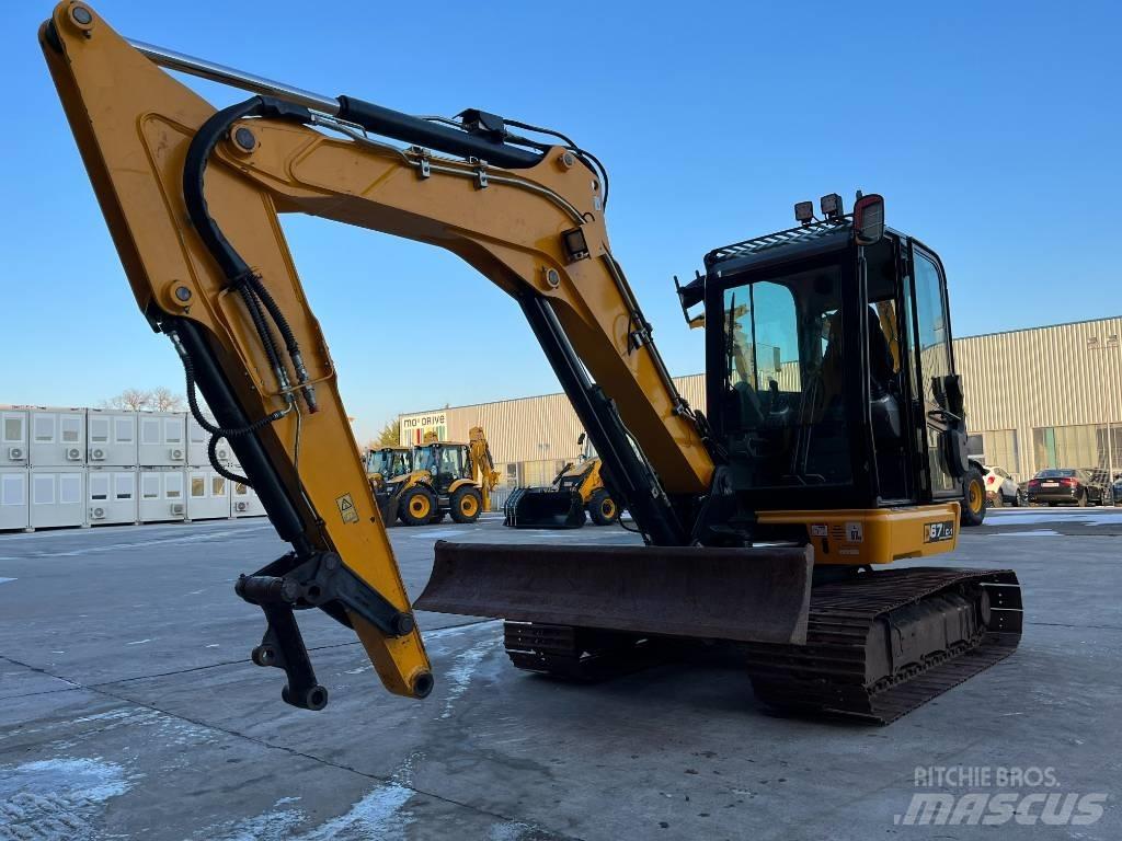 JCB 67 C Miniescavadeiras