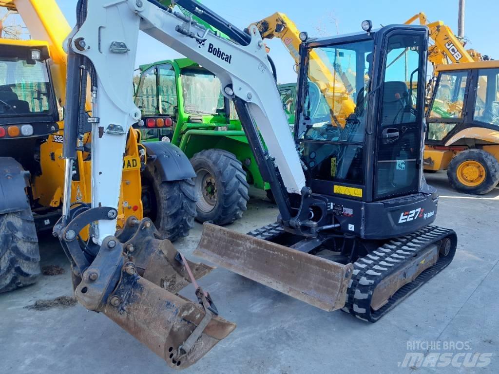 Bobcat E 27 Miniescavadeiras