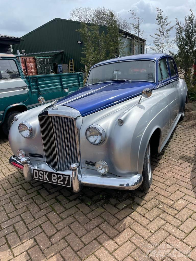 Bentley S1 Automóvel