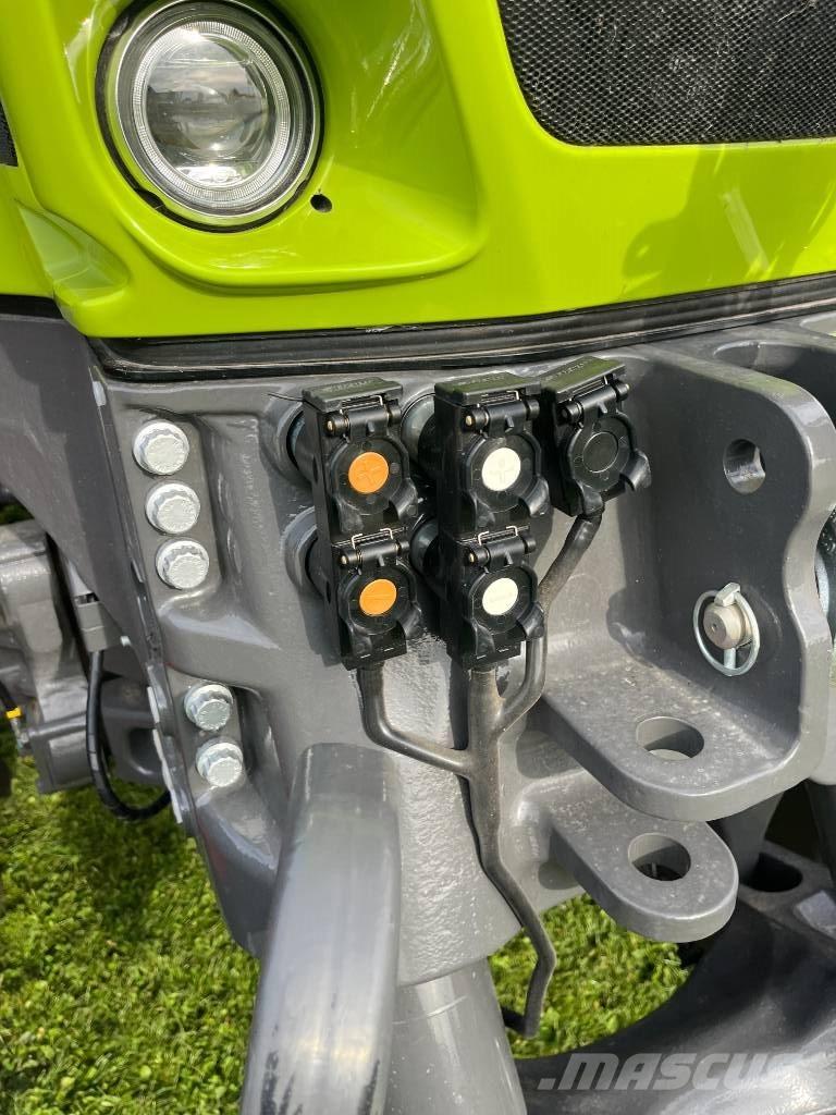 CLAAS AXION 930 Tratores Agrícolas usados