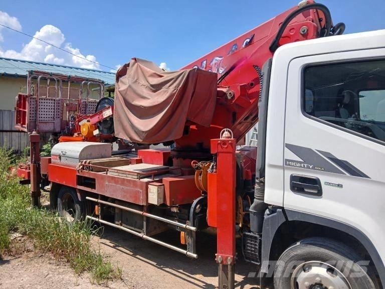 Hansin HS2750 Plataformas aéreas montadas em camião