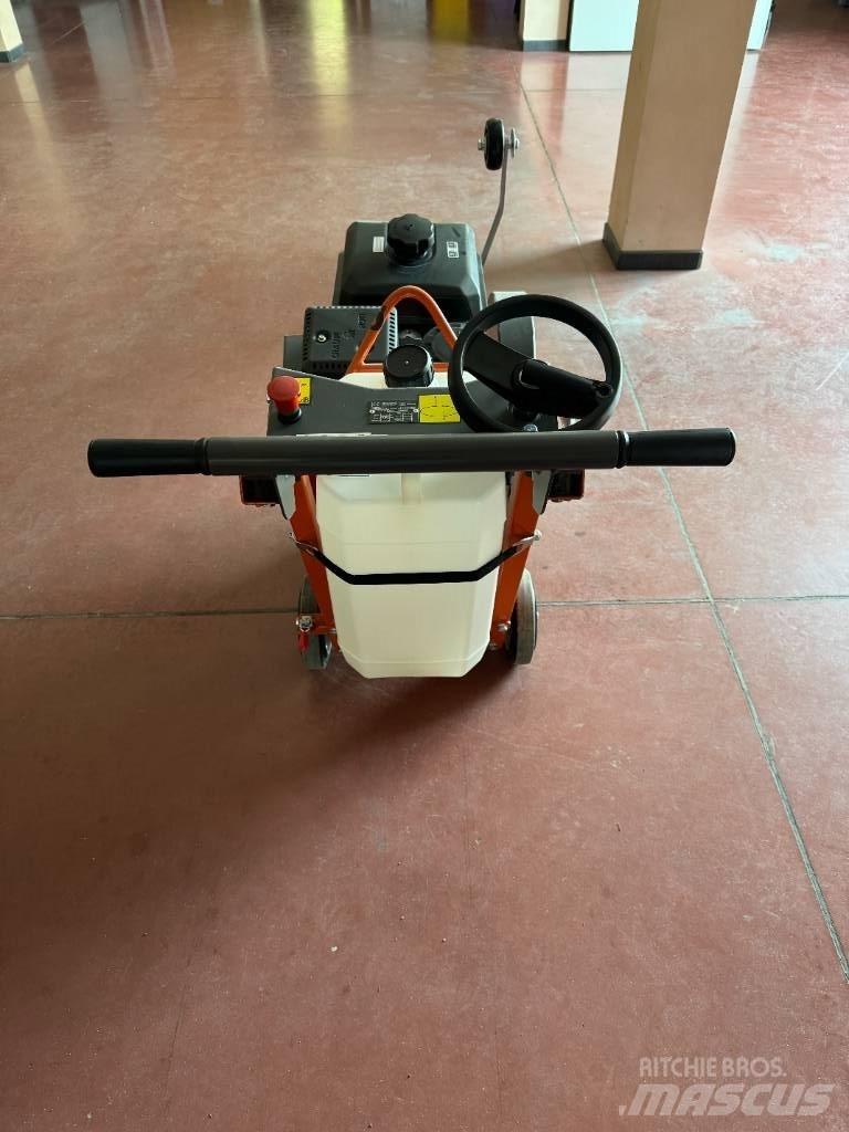 Husqvarna FS 400 Máquinas separadoras de asfalto
