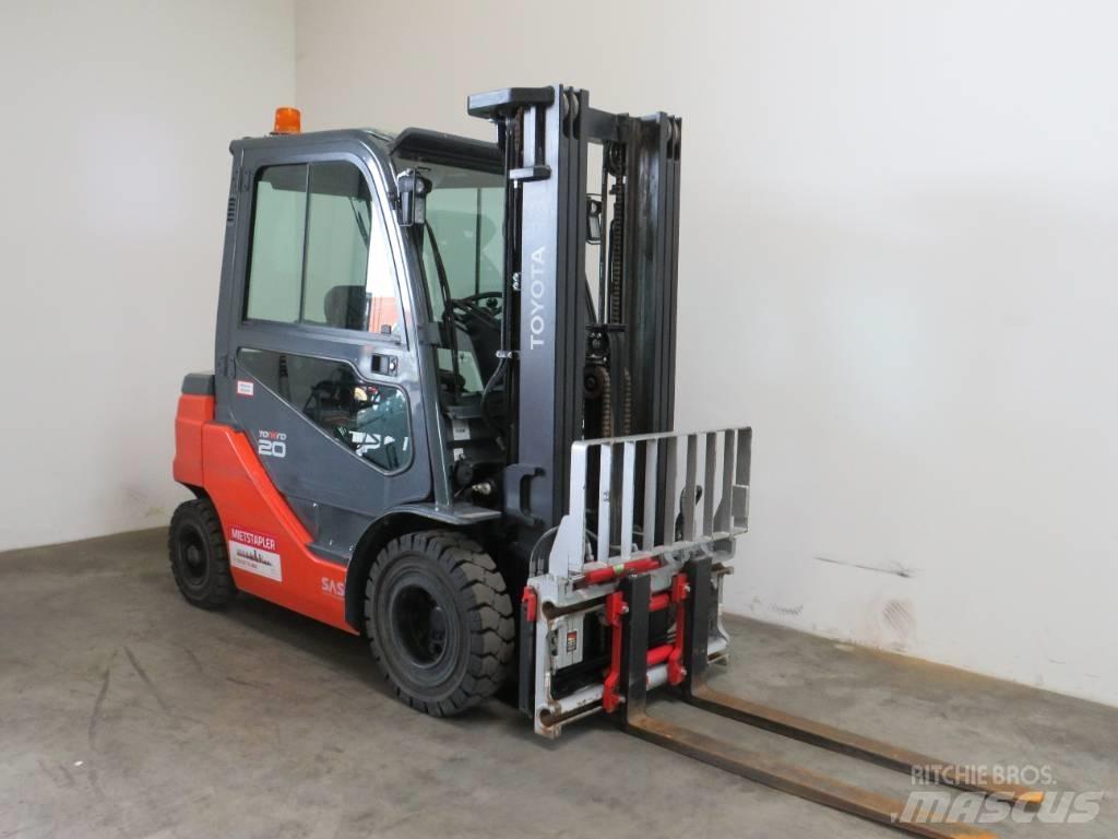 Toyota 8 FDF 20 Empilhadores Diesel