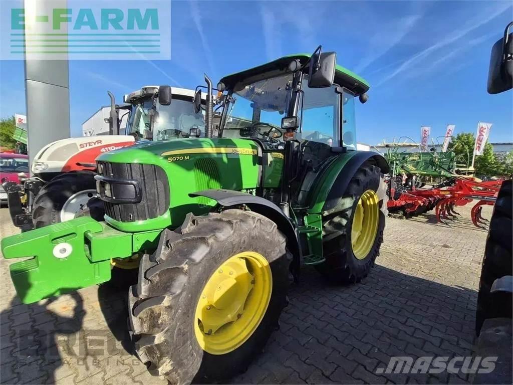 John Deere 5070 m Tratores Agrícolas usados