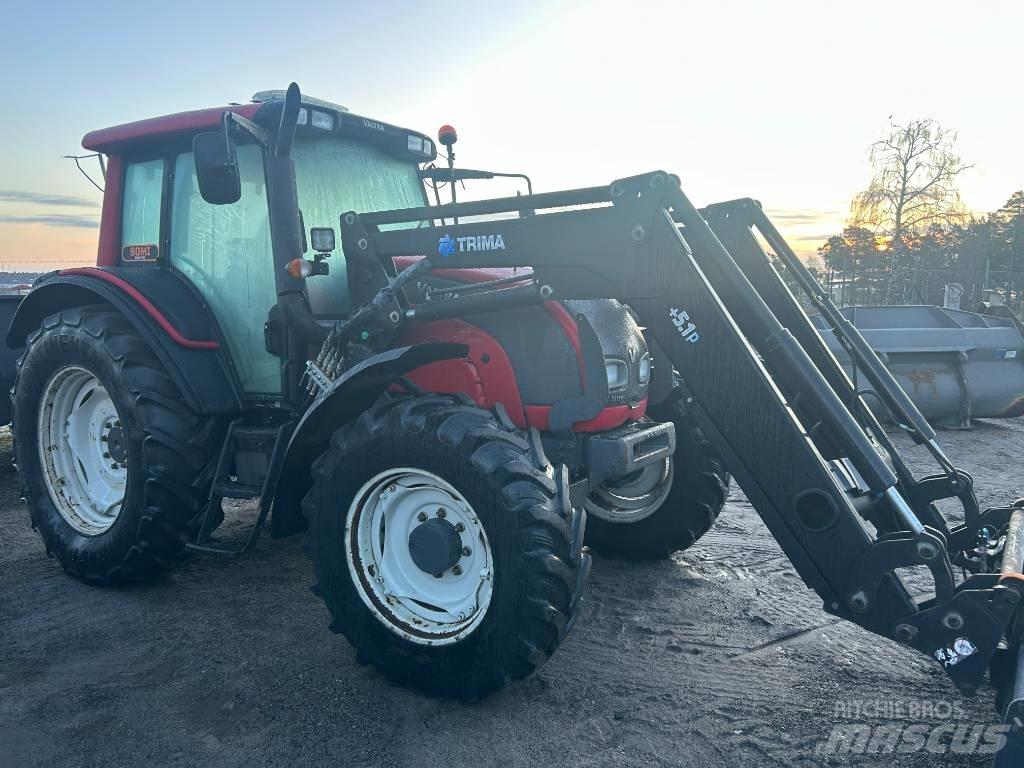 Valtra N 111 Tratores Agrícolas usados