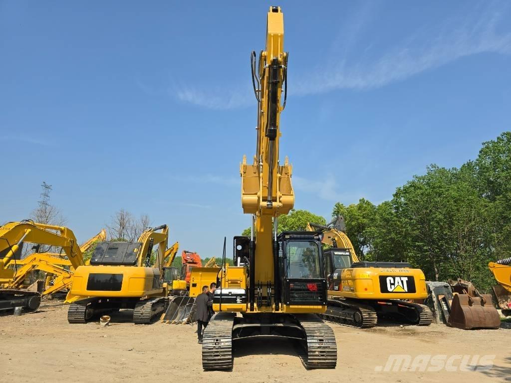 CAT 320 D 2 Escavadoras Midi 7t - 12t
