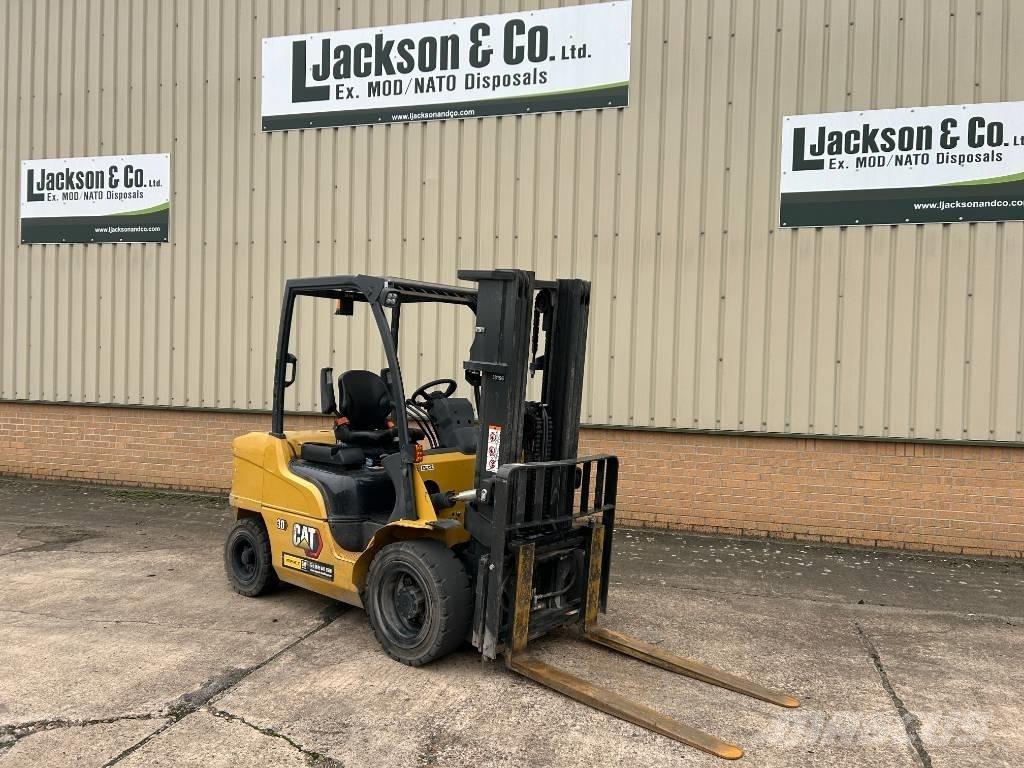 CAT DP 30 N Empilhadores Diesel