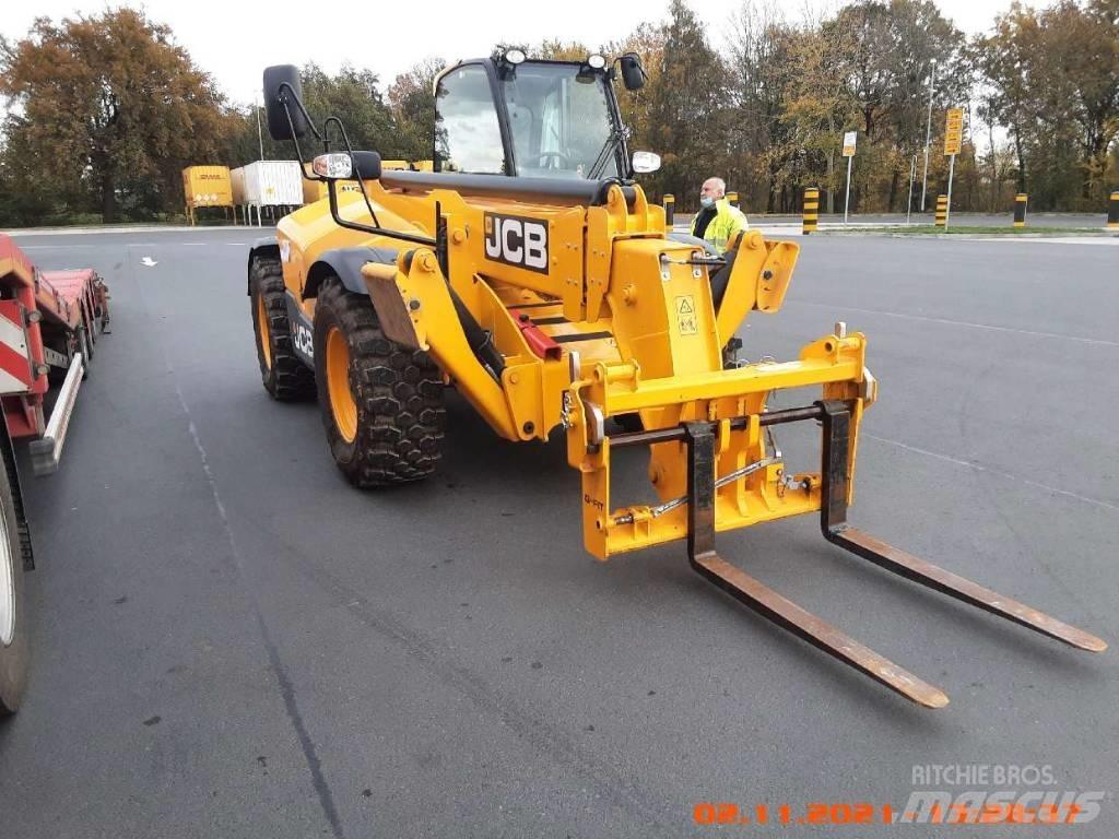 JCB 540-140 Manipulador telescópico