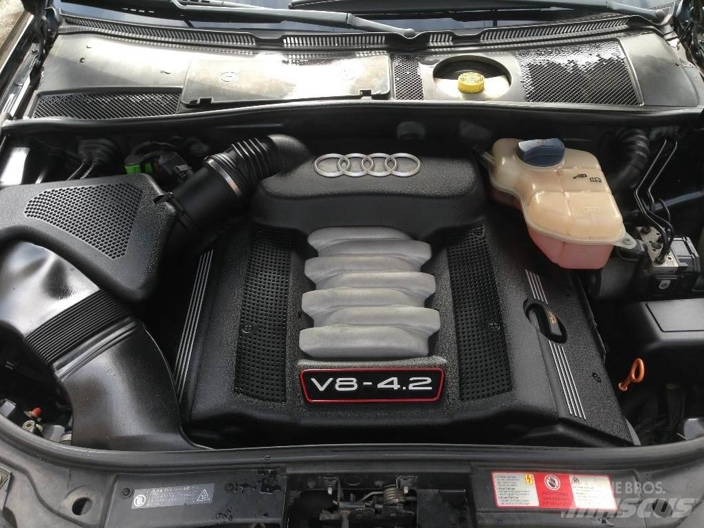 Audi GH-4BANKF Automóvel