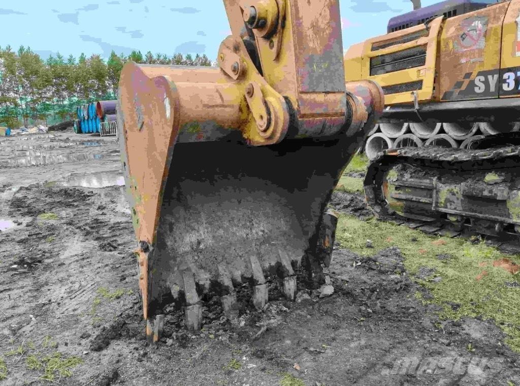 CAT 326 Escavadeiras de esteiras