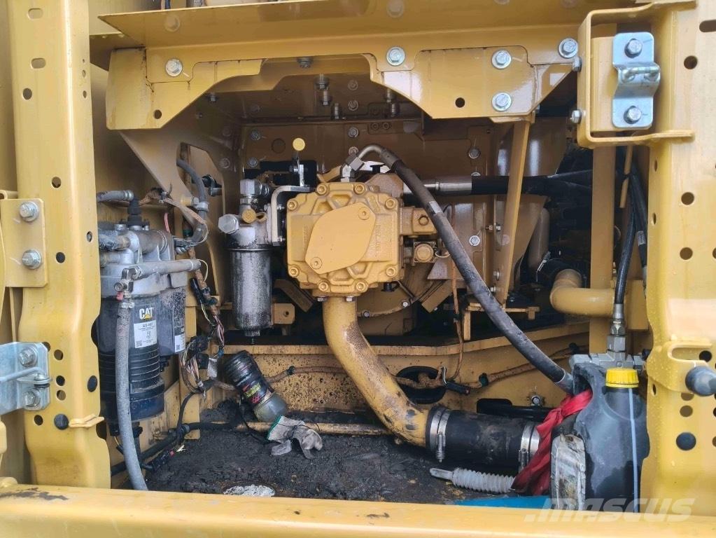 CAT 326 Escavadeiras de esteiras