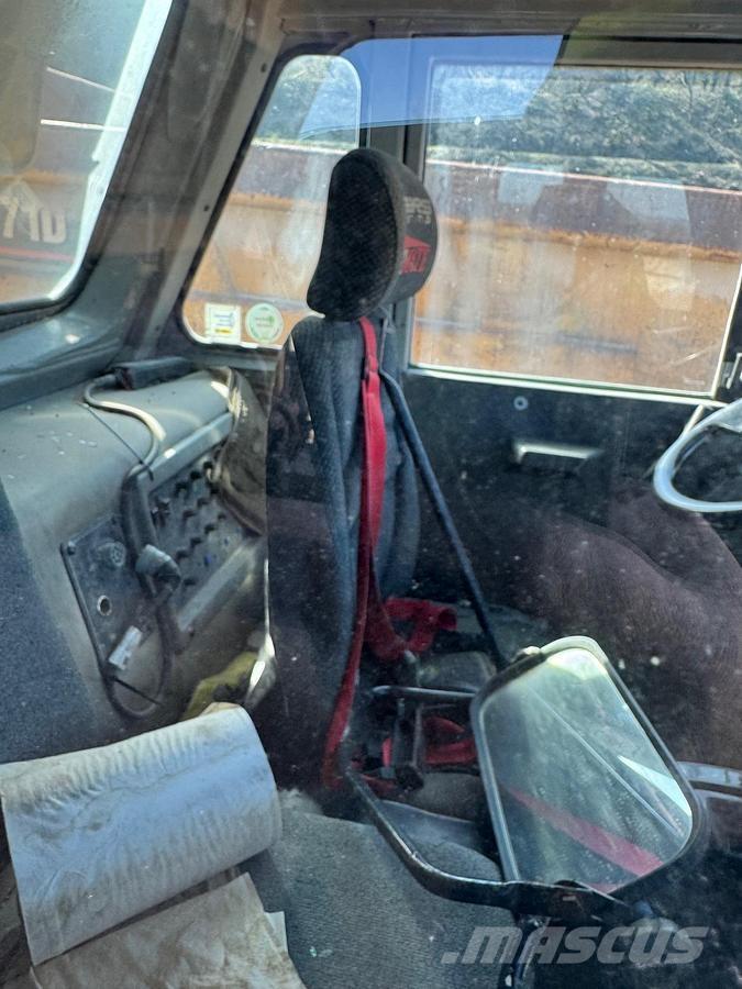 CAT 769D Cabines e interior