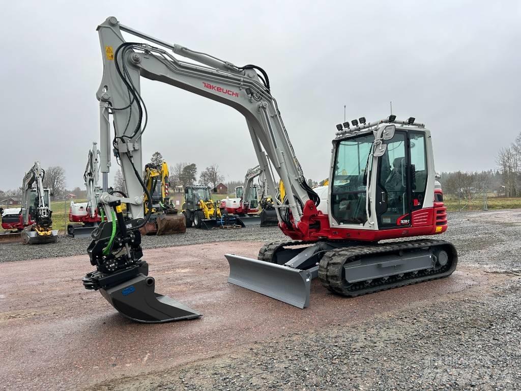 Takeuchi TB290 Escavadoras Midi 7t - 12t