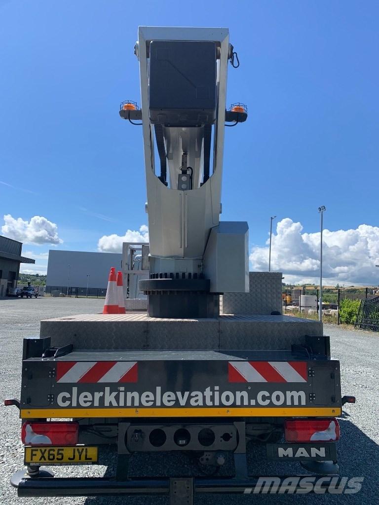 Ruthmann TU285 Plataformas aéreas montadas em camião