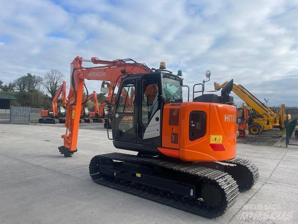 Hitachi ZX 135 US-6 Escavadeiras de esteiras