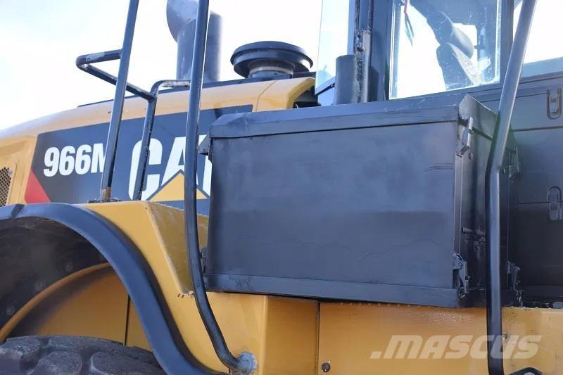 CAT 966 M Carregadeiras de rodas