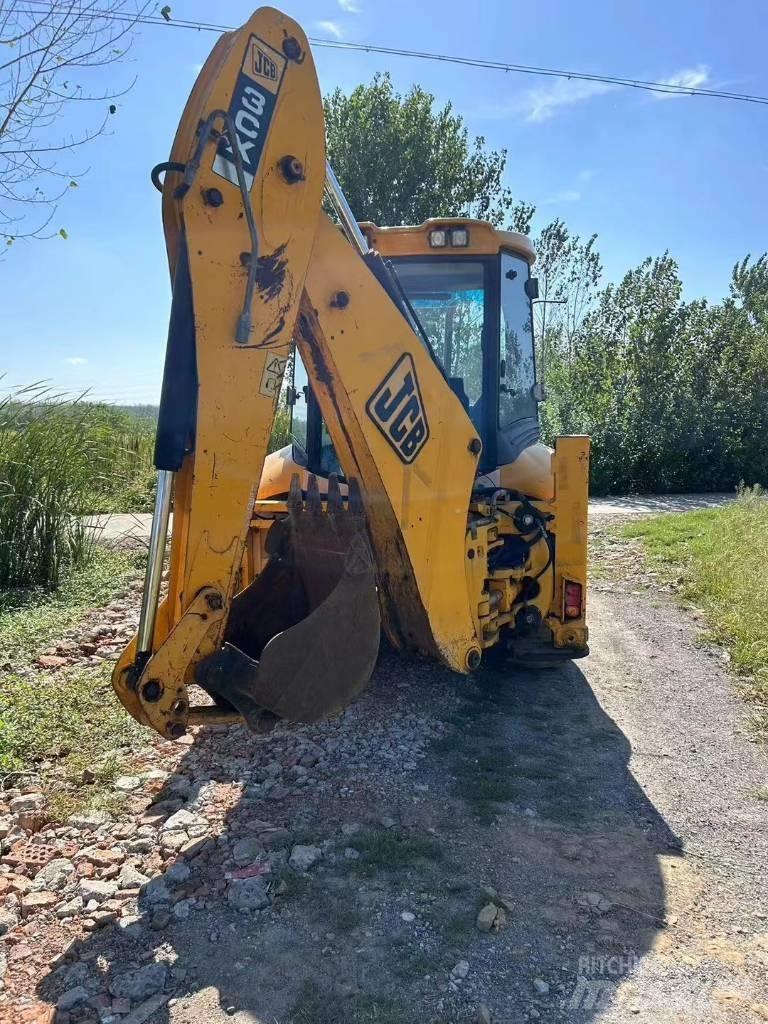 JCB 3 CX Retroescavadeiras