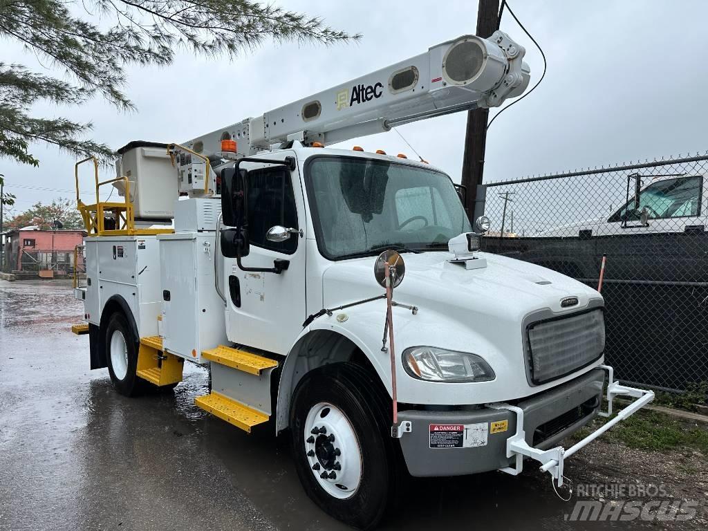 Freightliner M2 Plataformas aéreas montadas em camião