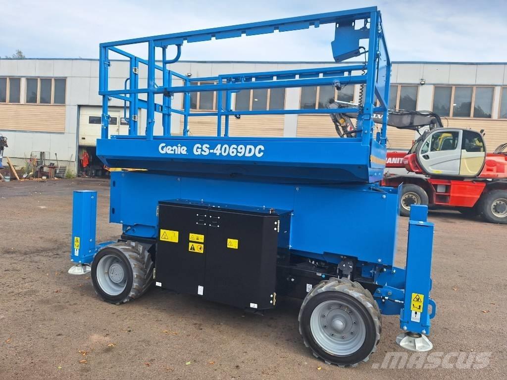 Genie GS-4069 DC Elevadores de tesoura