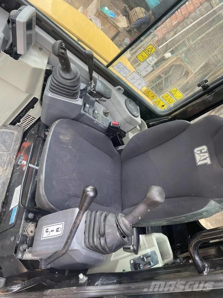 CAT 303.5 E CR Miniescavadeiras