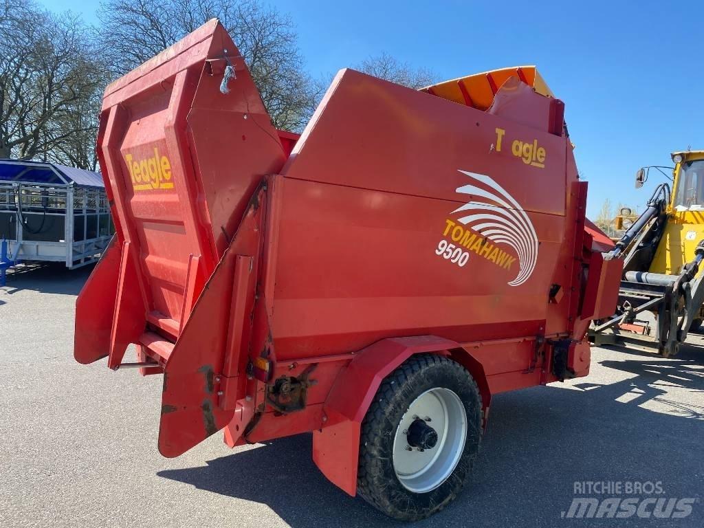 Tomahawk Teagle 9500 Cortadores, moinhos e desenroladores de fardos