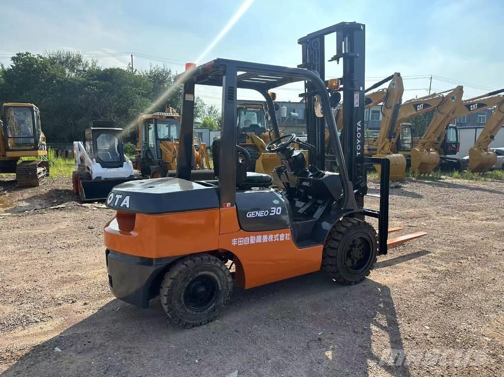 Toyota 30 forklift Empilhadores Diesel