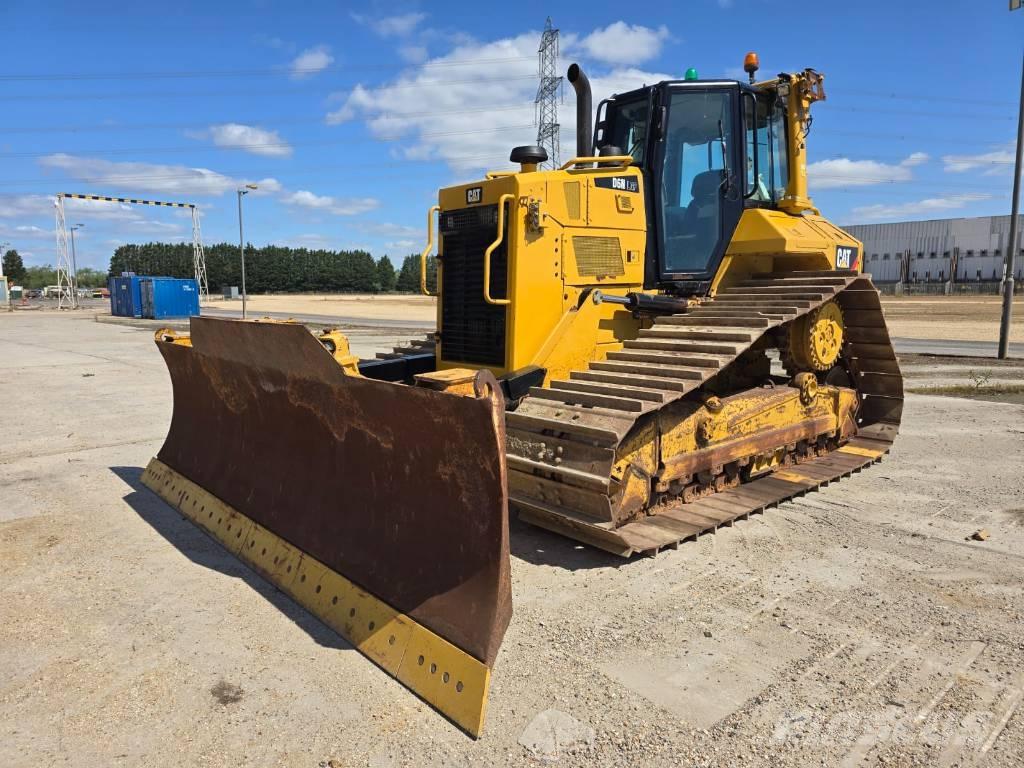 CAT D 6 N LGP Dozers - Tratores rastos