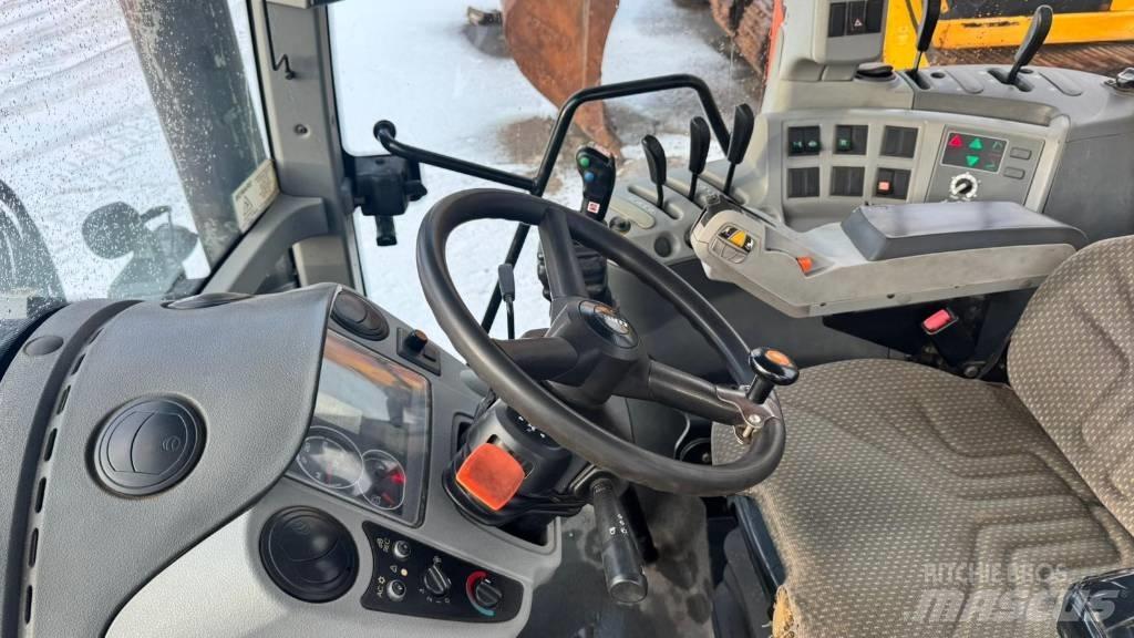 CLAAS Arion 530 Tratores Agrícolas usados