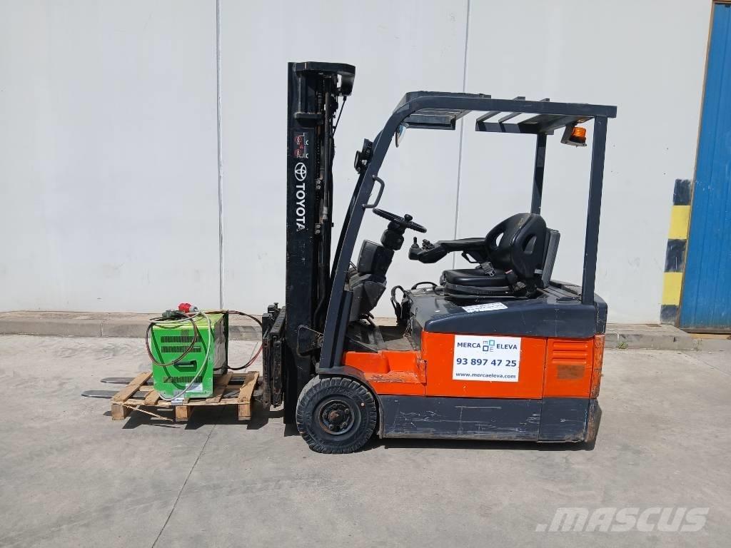 Toyota 7 FBEF 15 Empilhadores eléctricos