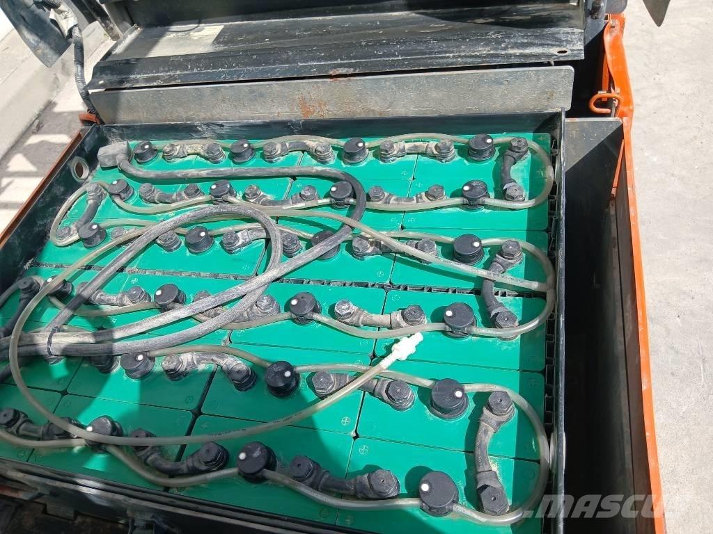 Toyota 7 FBEF 15 Empilhadores eléctricos