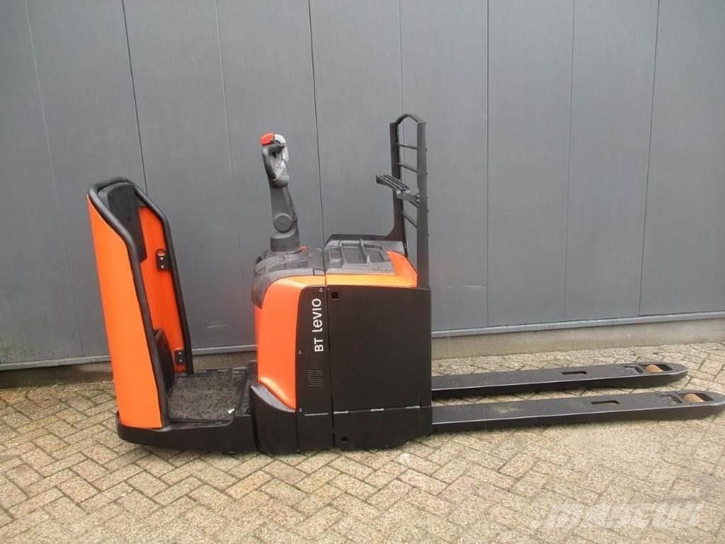 BT LPE 200 Porta-paletes com plataforma