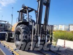 CASE 586H Empilhadores todo-terreno