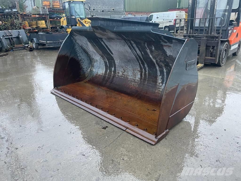 Doosan DL 280-5 Baldes