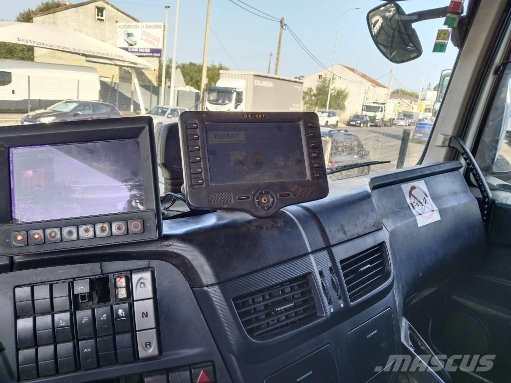 Iveco AD260SY/PS Transportes - Outros
