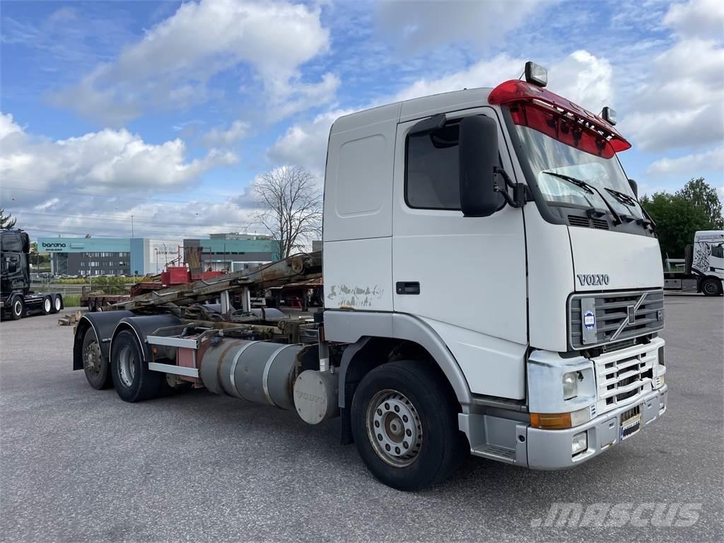 Volvo FH12 6x2 Camiões caixa desmontável com elevador de cabo