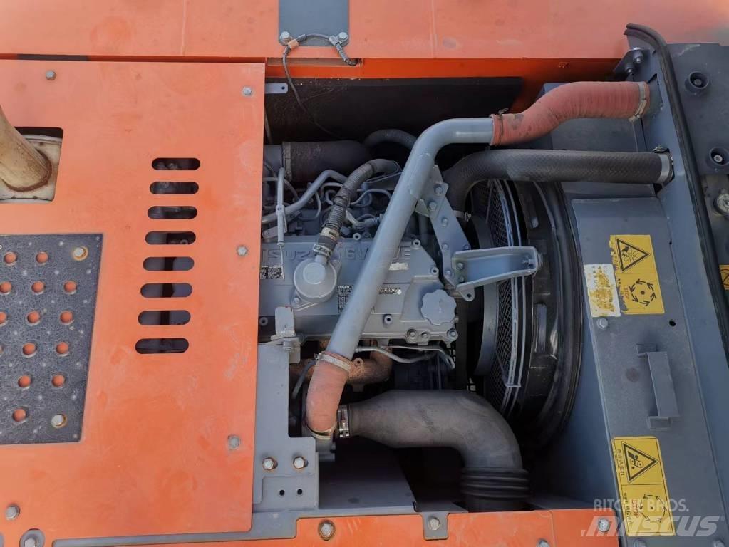 Hitachi ZX 240 Escavadeiras de esteiras
