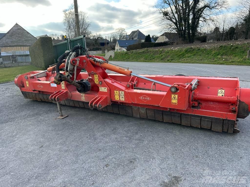 Kuhn RM480 Gadanheiras e cortadores de folhas para pastos