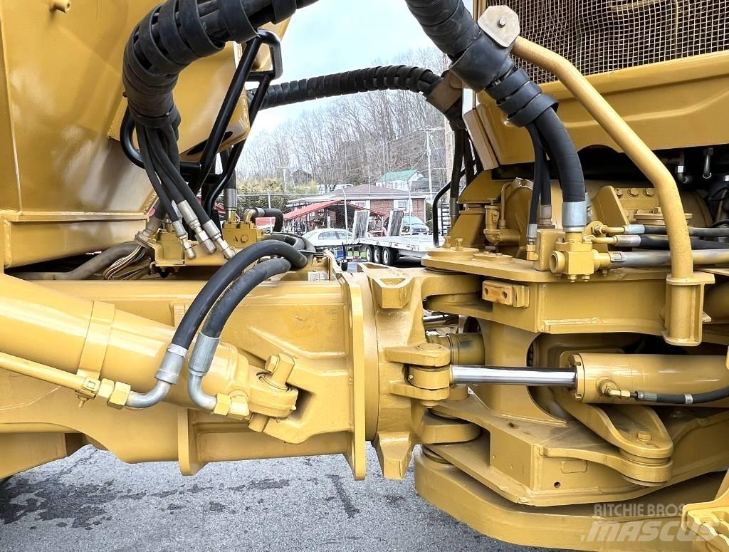 CAT 740 Caminhões articulados