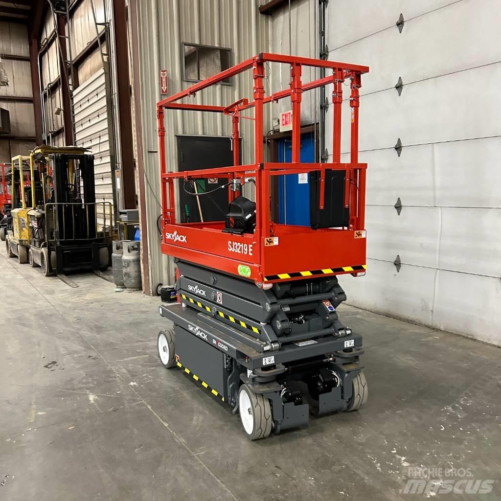 SkyJack SJ 3219 Elevadores de tesoura