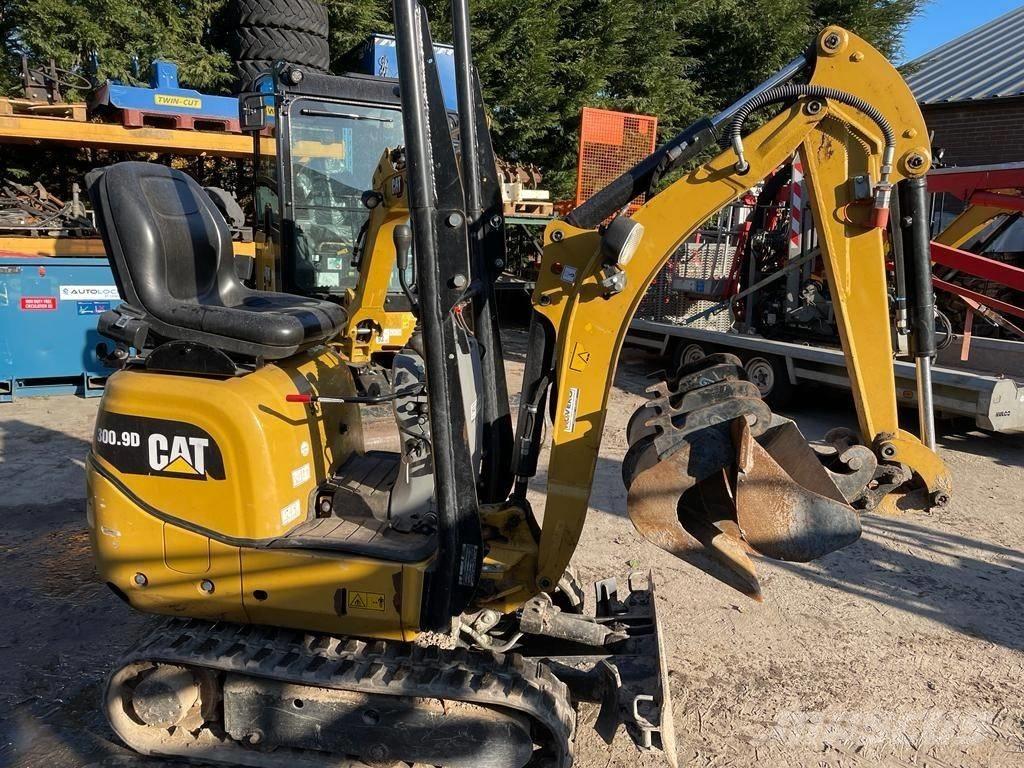 CAT 300.9 D Miniescavadeiras